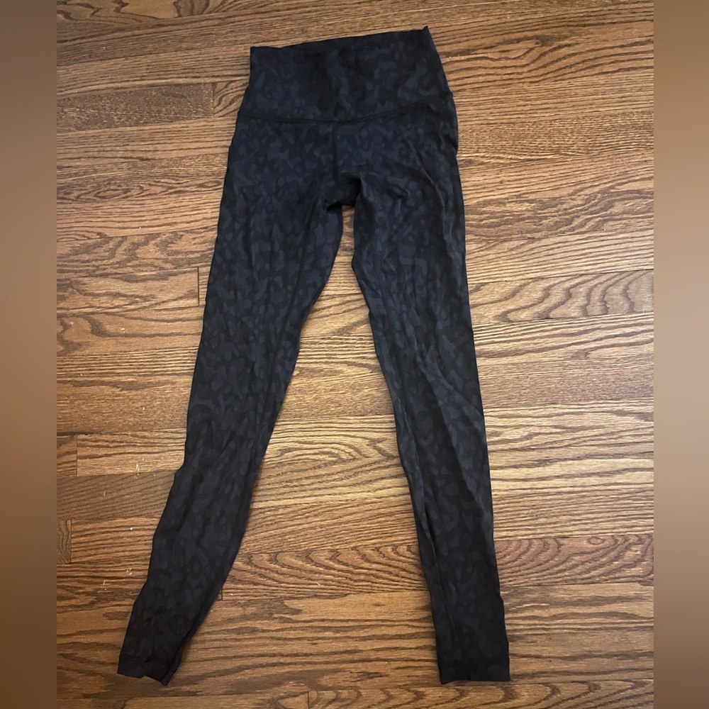 lululemon wunder formation camo deep coal multi